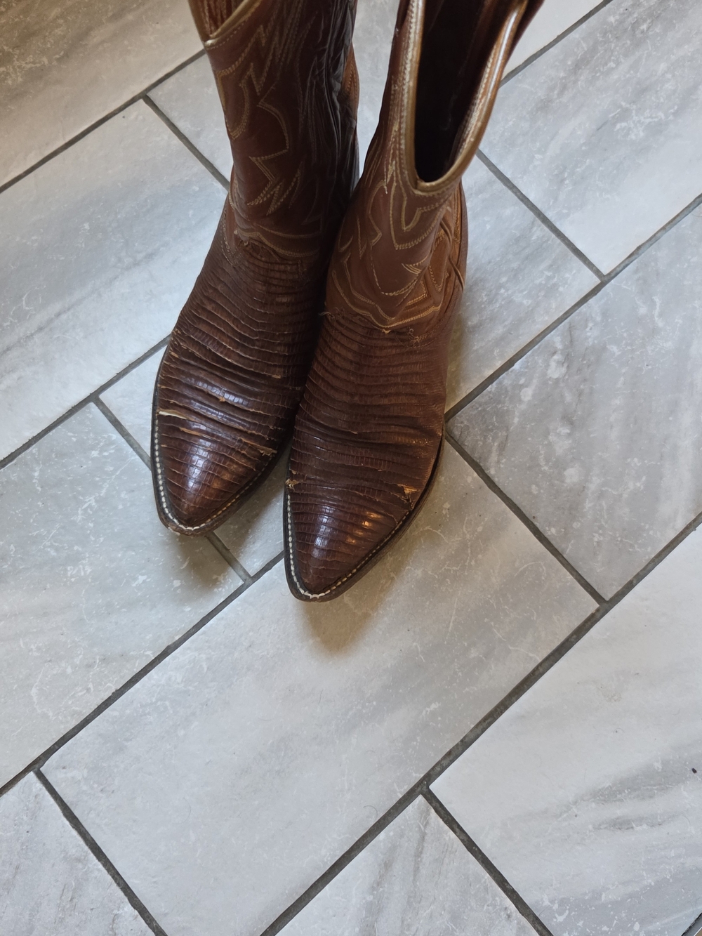 VINTAGE TONY LAMA  BrownLEATHER_⁰ LIZARD Leather Western Cowboy Boots